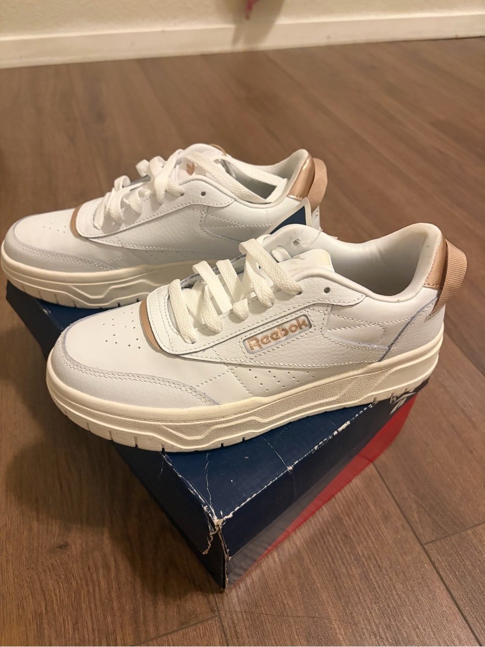 Reebok White and Rose Gold Classic Low-Top Sneakers - Picture 2 of 5